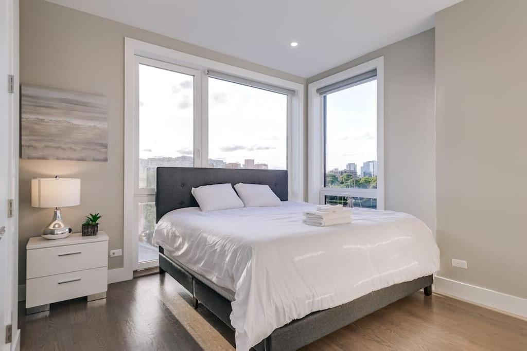 Breathtaking Downtown Penthouse A - Sleeps 11 Villa Chicago Esterno foto