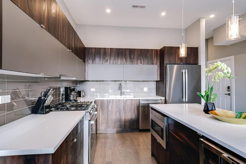 Breathtaking Downtown Penthouse A - Sleeps 11 Villa Chicago Esterno foto