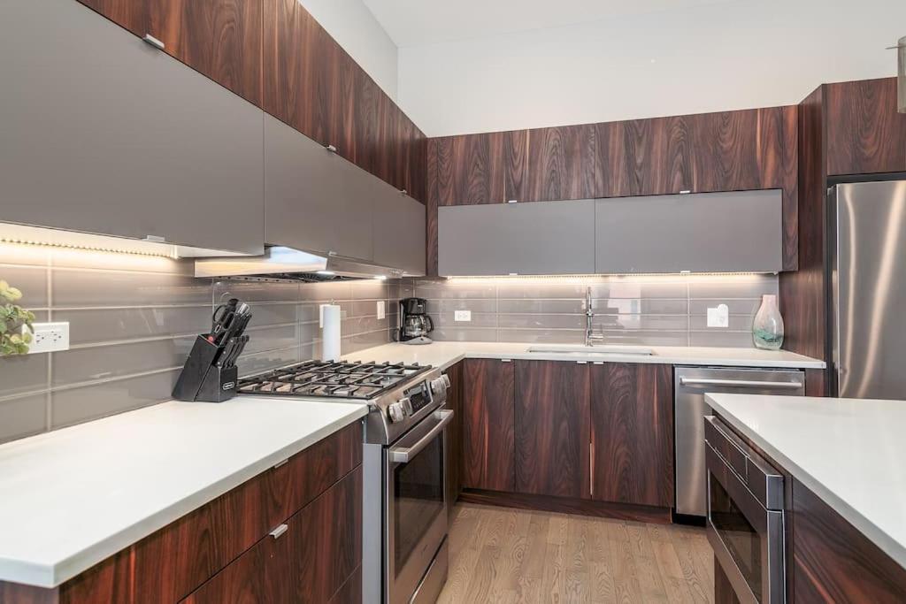 Breathtaking Downtown Penthouse A - Sleeps 11 Villa Chicago Esterno foto